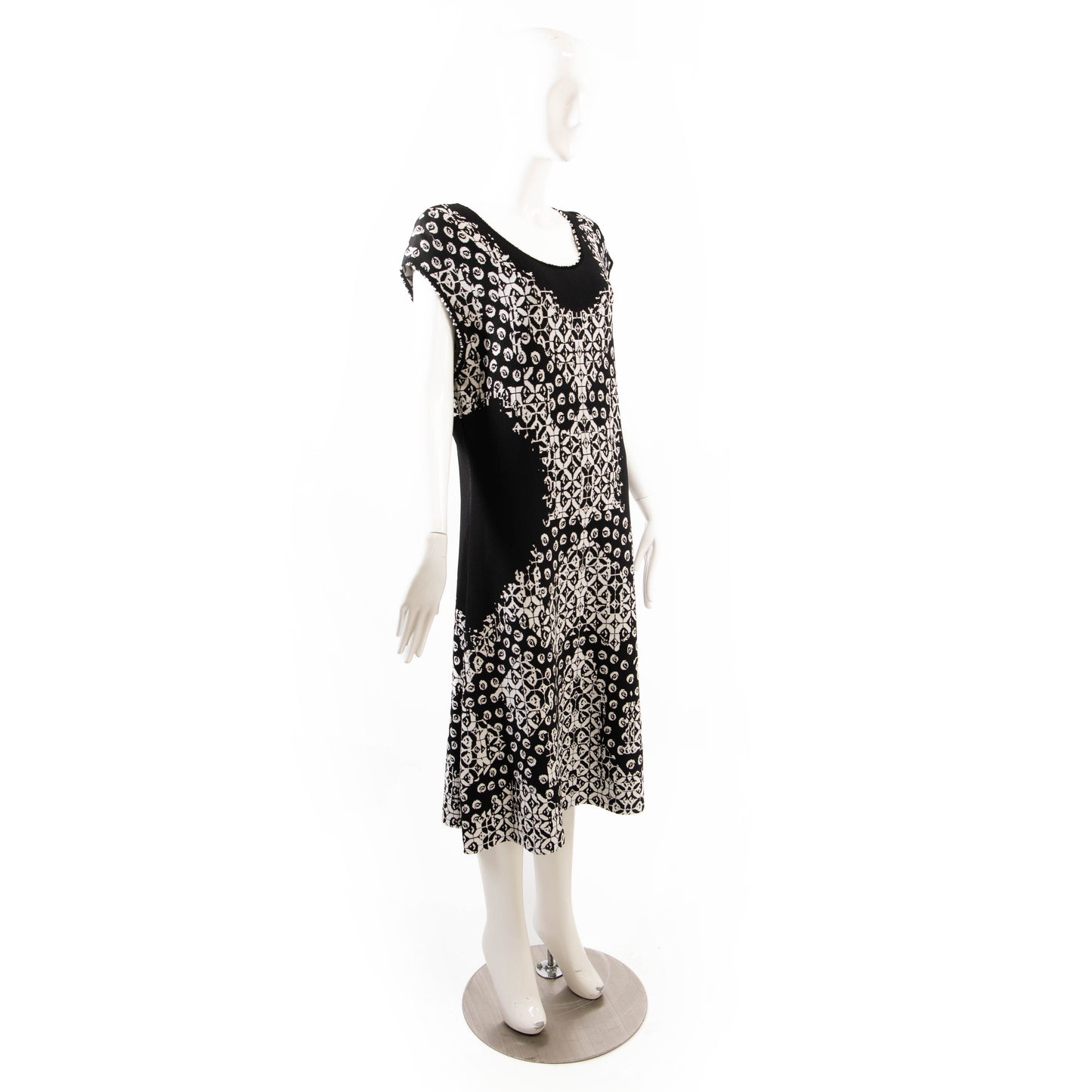 Escada Black & White Printed Flower Placed Twirl knitted Dress Size XL NWT