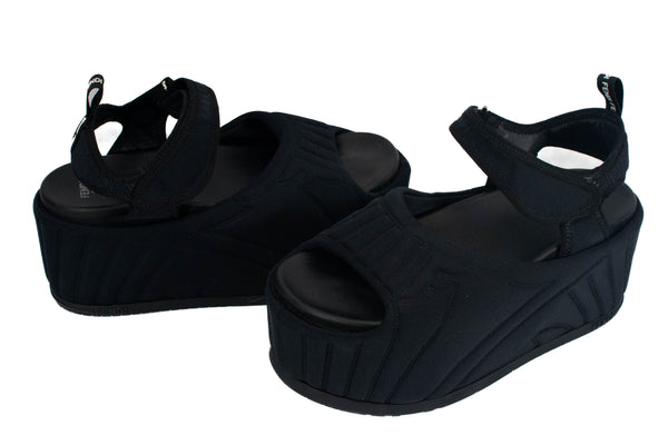 Woman's Fendi Black Quilted Fabric Platform Sandals Size 40