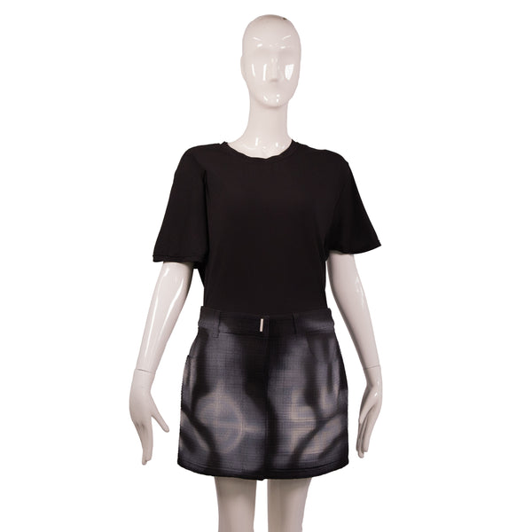 Burberry Red Black Brushed Felt Skirt Size 4