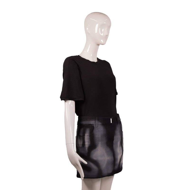 Burberry Red Black Brushed Felt Skirt Size 4