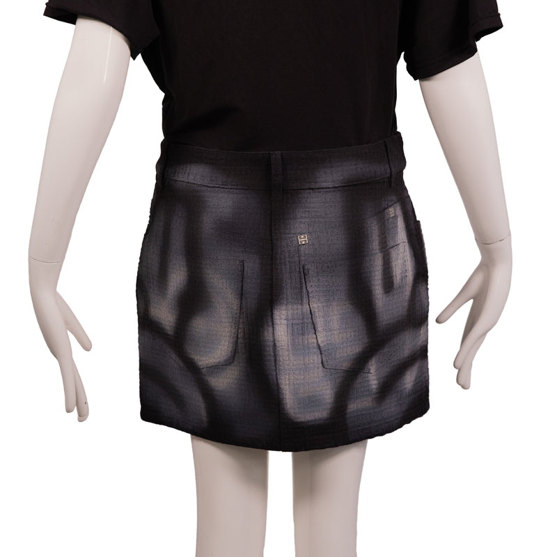 Burberry Red Black Brushed Felt Skirt Size 4