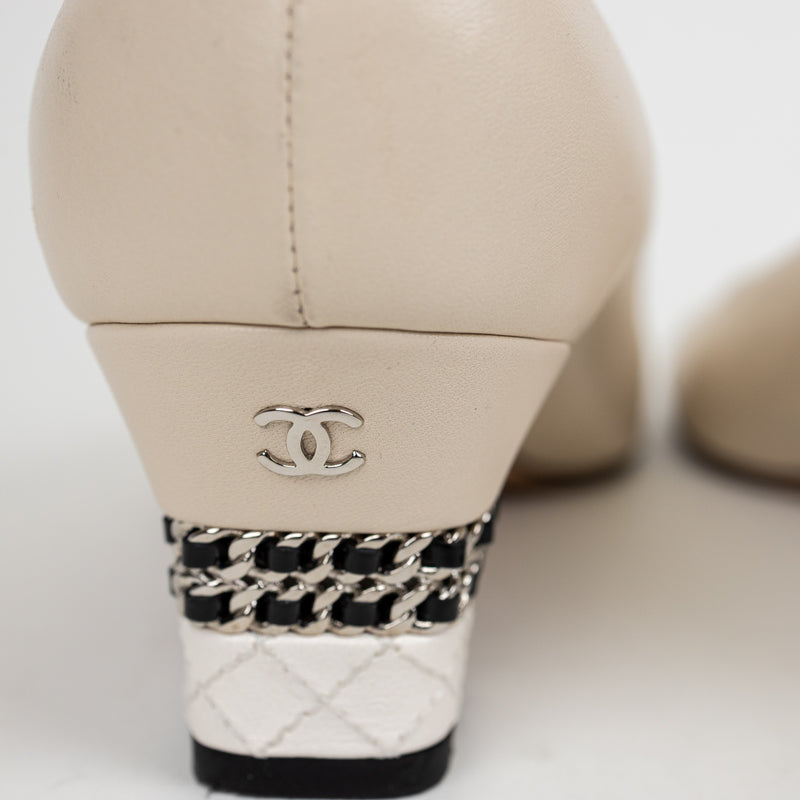 Chanel Beige and White CC Cap Toe Chain Detail Heels 39