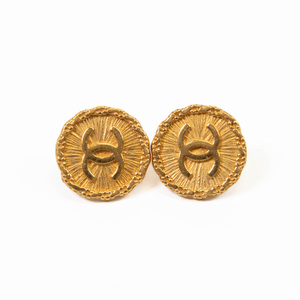 Chanel Vintage Gold Tone CC Clip-On Earrings