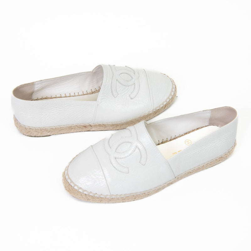 Chanel White Patent Calfskin Leather CC Espadrilles 37