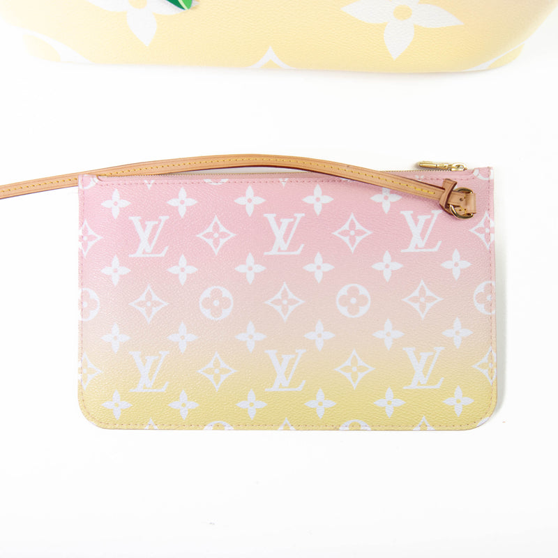 Louis Vuitton Light Pink Monogram Canvas Giant By The Pool Neverfull MM