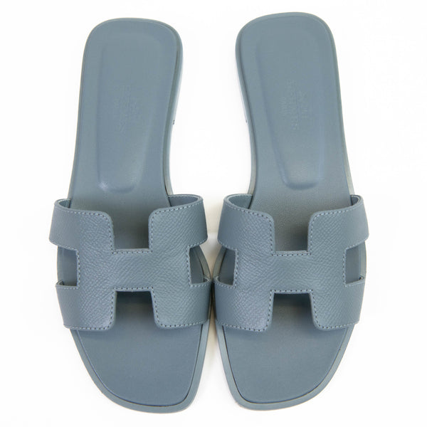 Hermès Oran Sandals in Gris Antarctique Epsom Leather Size 35