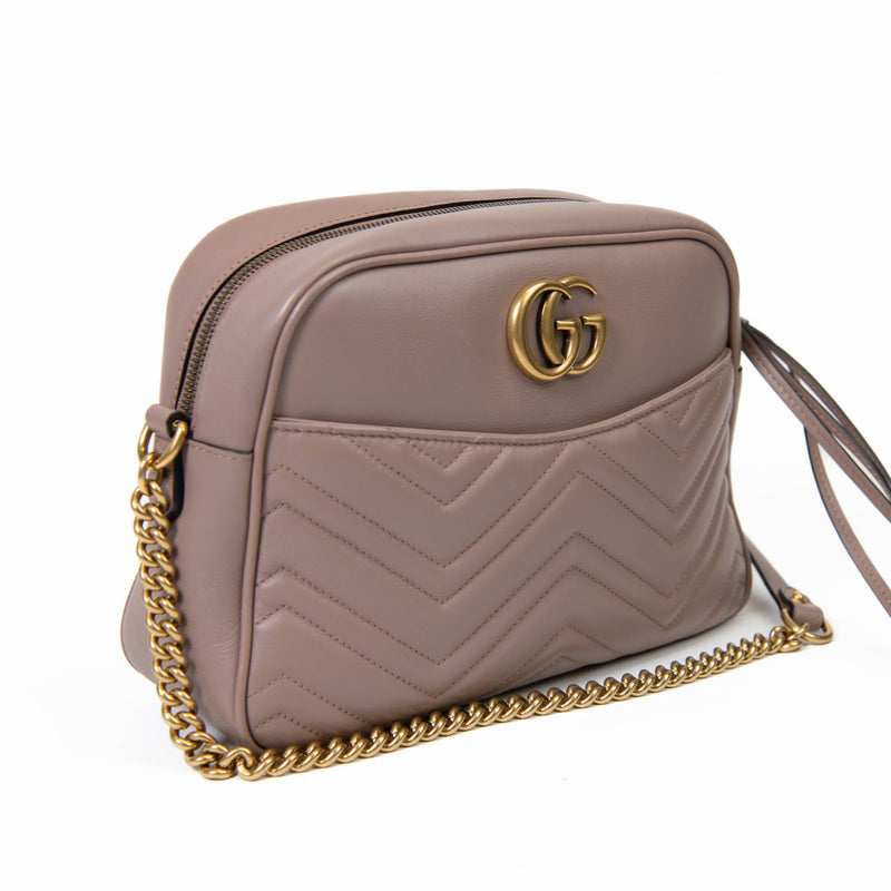 Gucci Beige Calfskin Matelasse Medium GG Marmont Chain Shoulder Bag