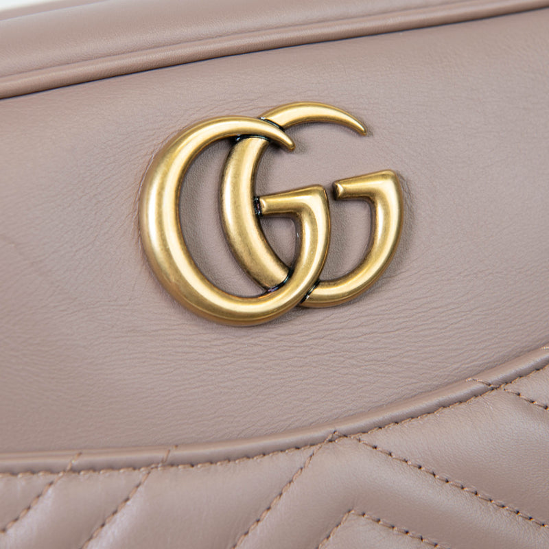 Gucci Beige Calfskin Matelasse Medium GG Marmont Chain Shoulder Bag