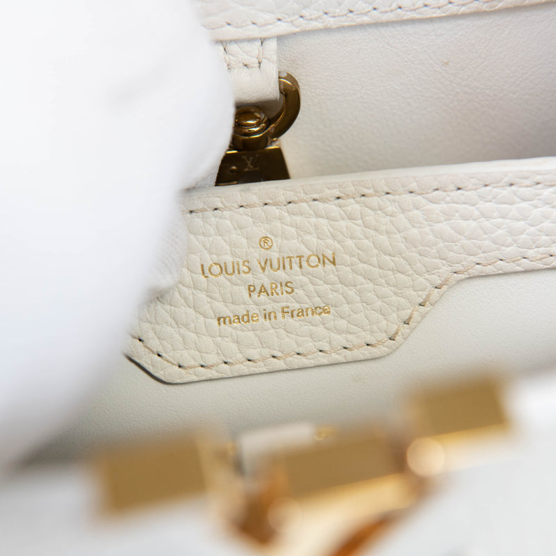 Louis Vuitton Off White Taurillon Leather Capucines BB Crossbody