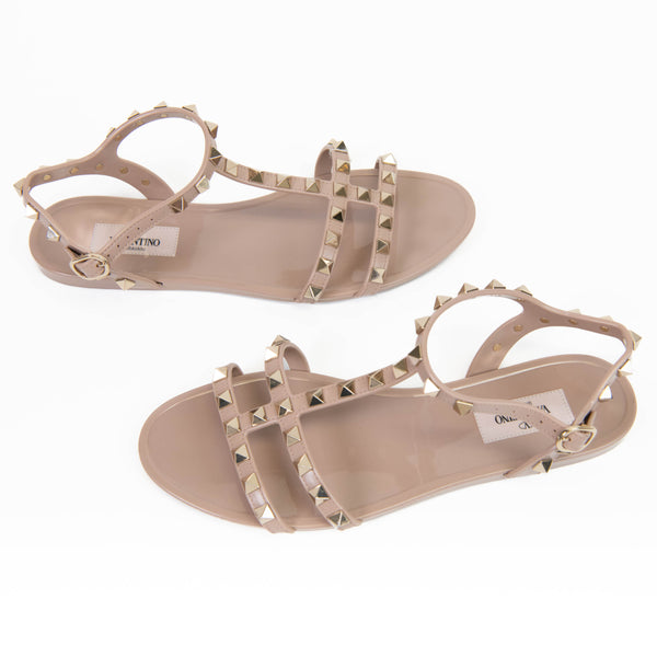 Valentino Garavani Rockstud Flat Tan Rubber Sandals Size 37