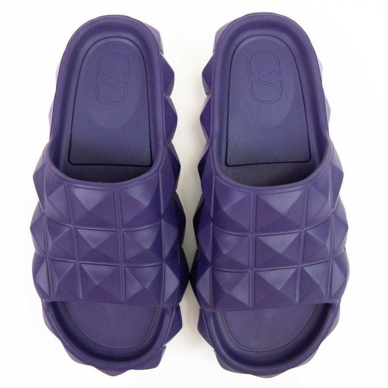 Valentino Garavani Purple Rockstud Pool Slides 36