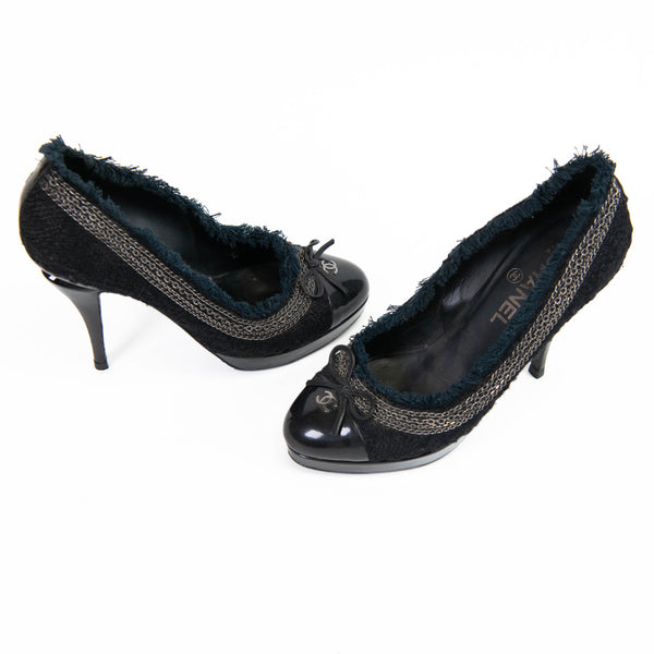 Chanel Black Tweed Patent Cap Toe CC Chain Pumps 37.5