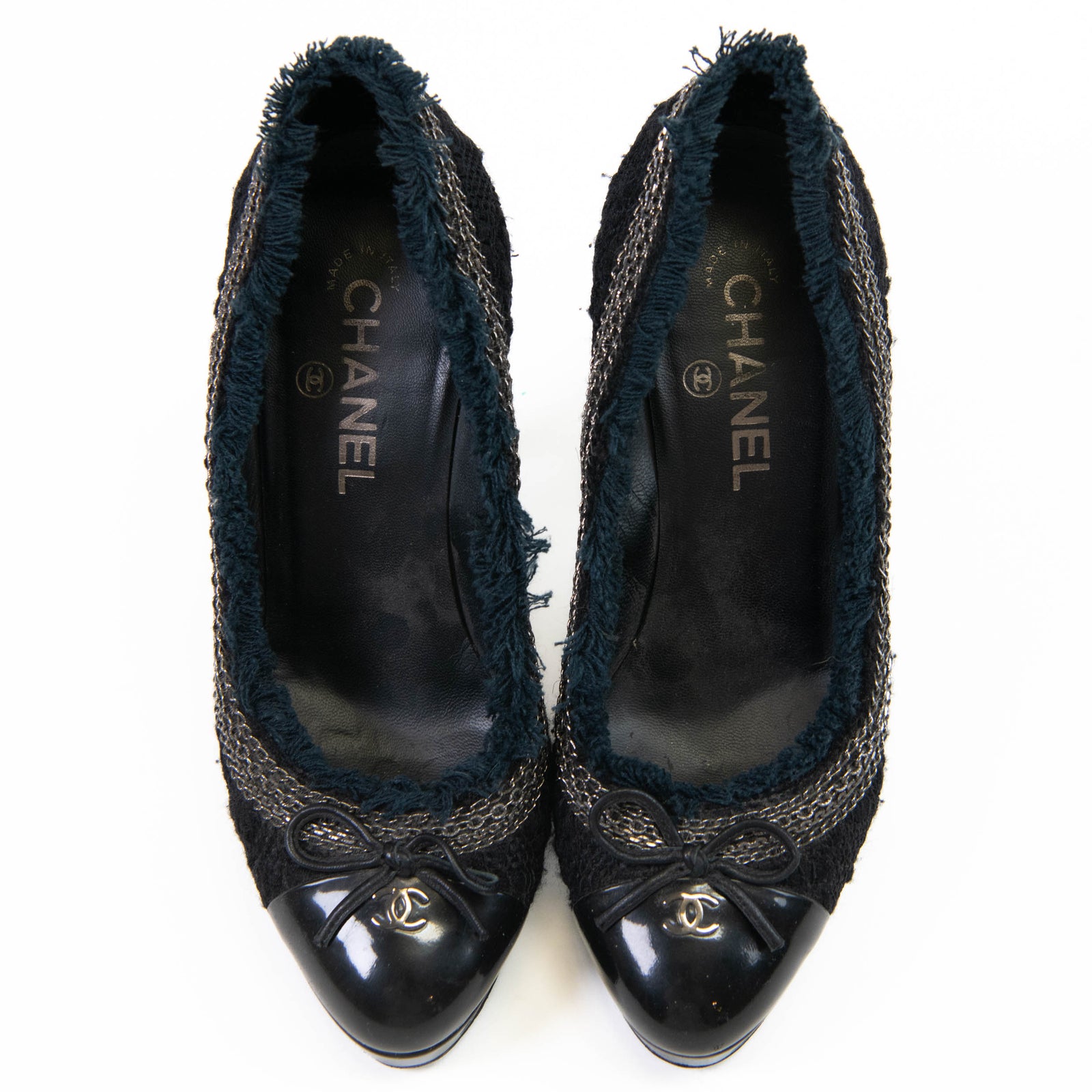 Chanel Black Tweed Patent Cap Toe CC Chain Pumps 37.5 – On