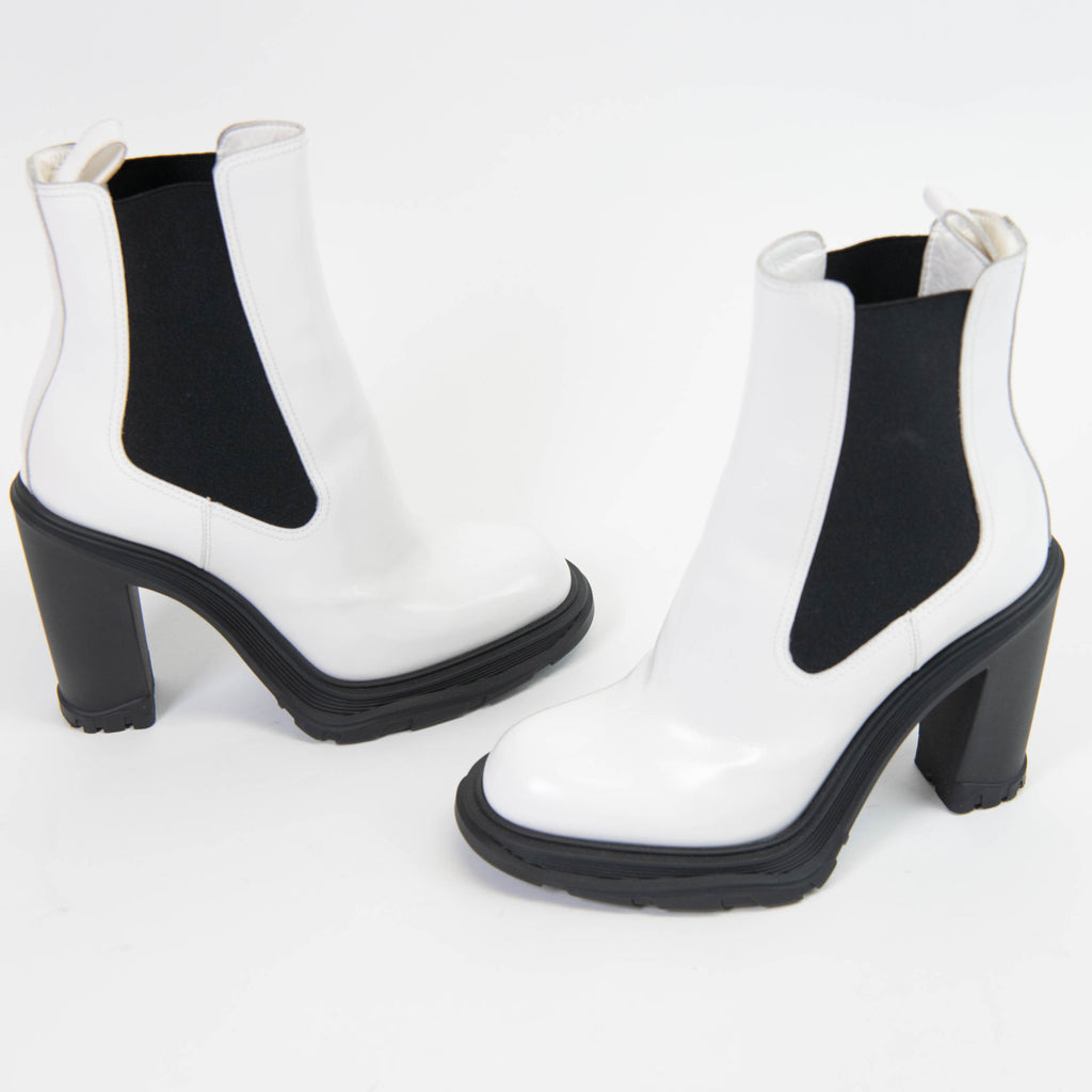 Alexander McQueen White Leather High Heeled Boots Size 36.5 – On