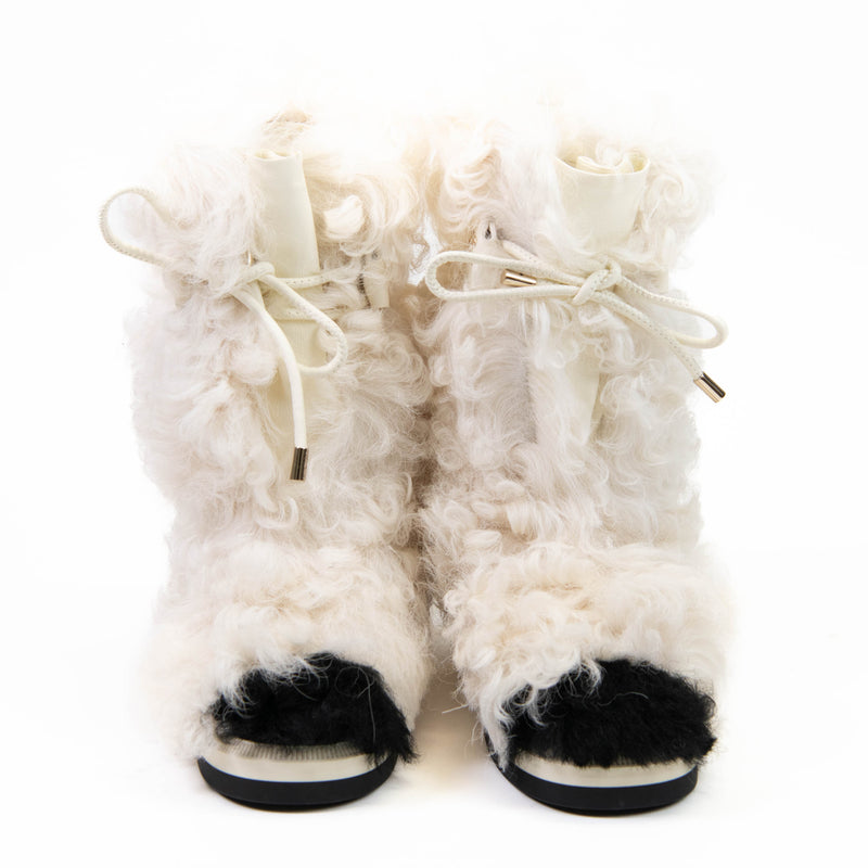 Chanel Ivory and Black Shearling Sheepskin High Boots 37.5