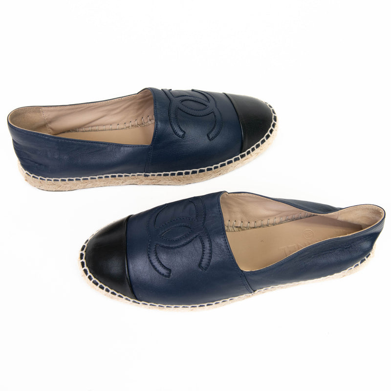 Chanel Blue/Black Leather CC Cap Toe Espadrilles Flats 38