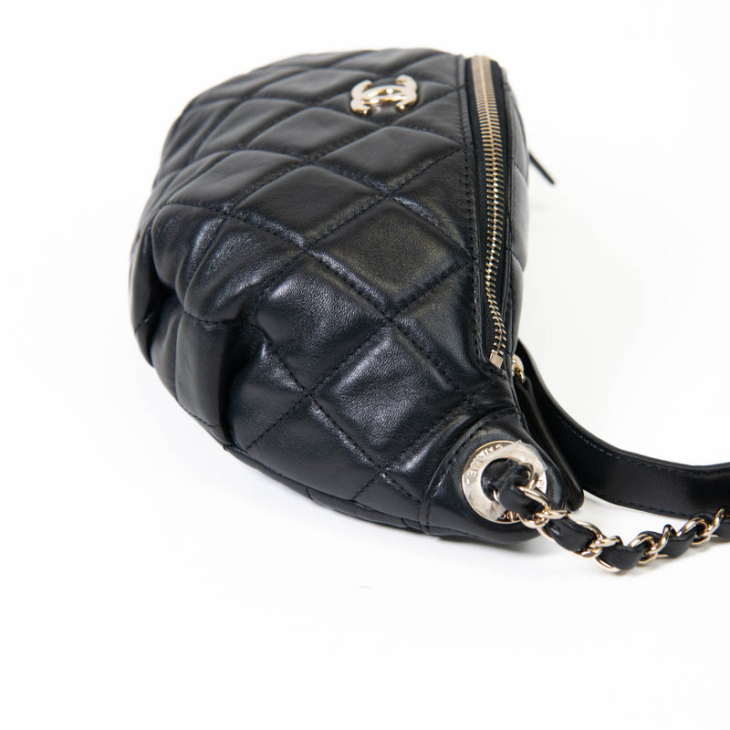 Chanel Black Lambskin Quilted Waist Bag Fanny Pack