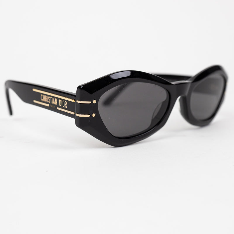 Dior Black Cat Eye Logo Sunglasses
