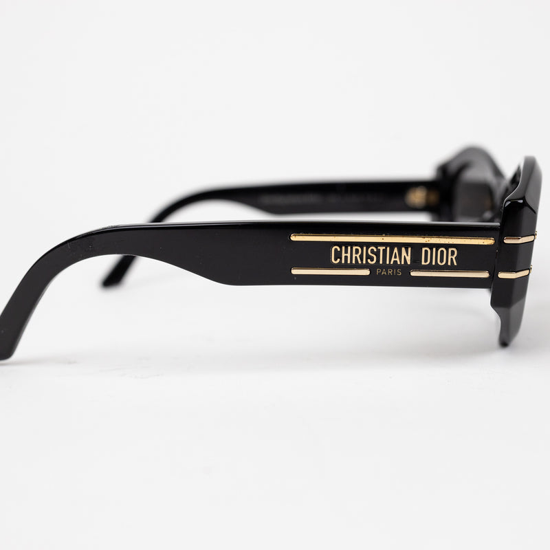 Dior Black Cat Eye Logo Sunglasses