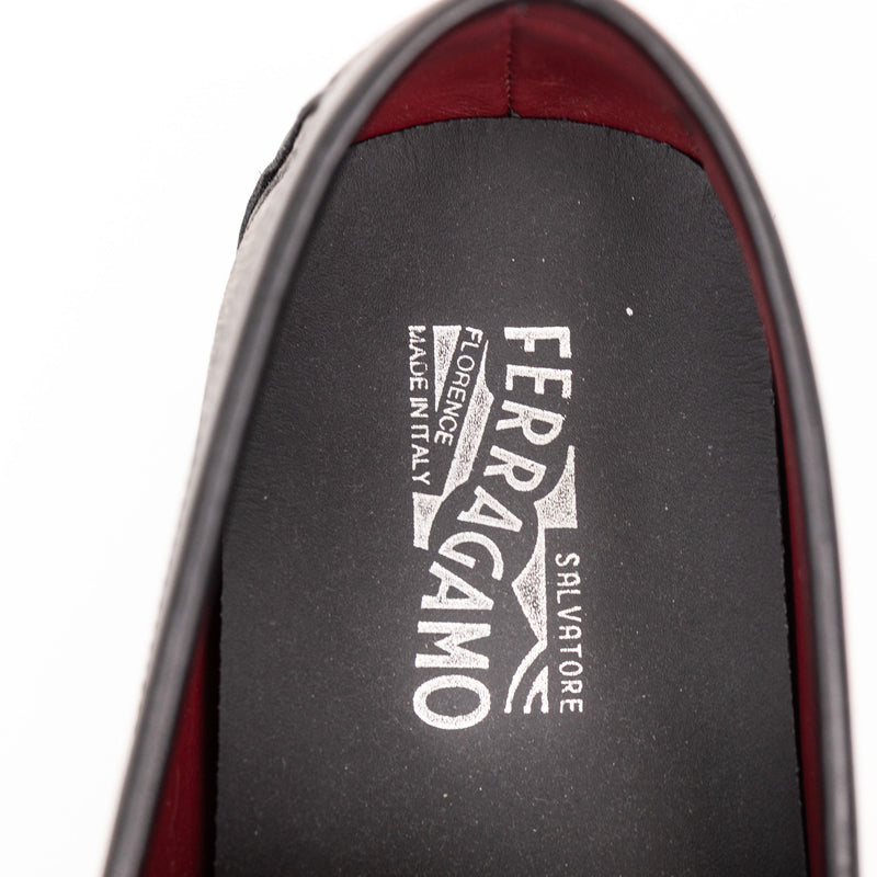 Salvatore Ferragamo Gray Black Logo Drivers Leather Men’s Shoes 12