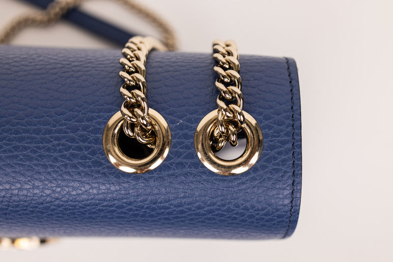 Gucci Blue Dollar Calfskin Interlocking G Wallet on a Chain Bag