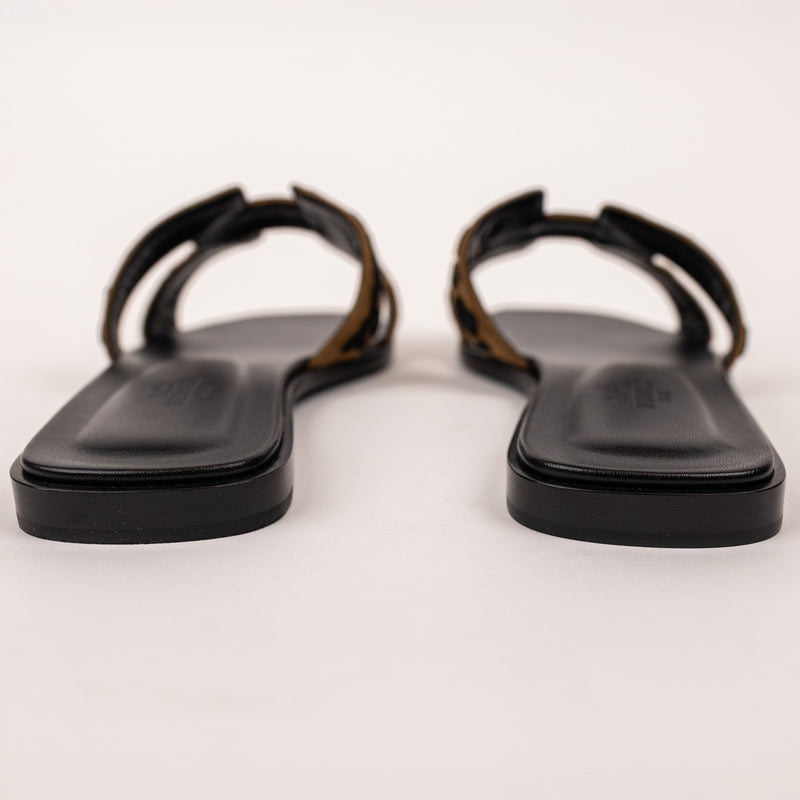 Hermes Black Tan Cheetah Print Leather Oran Flap Sandals 40.5