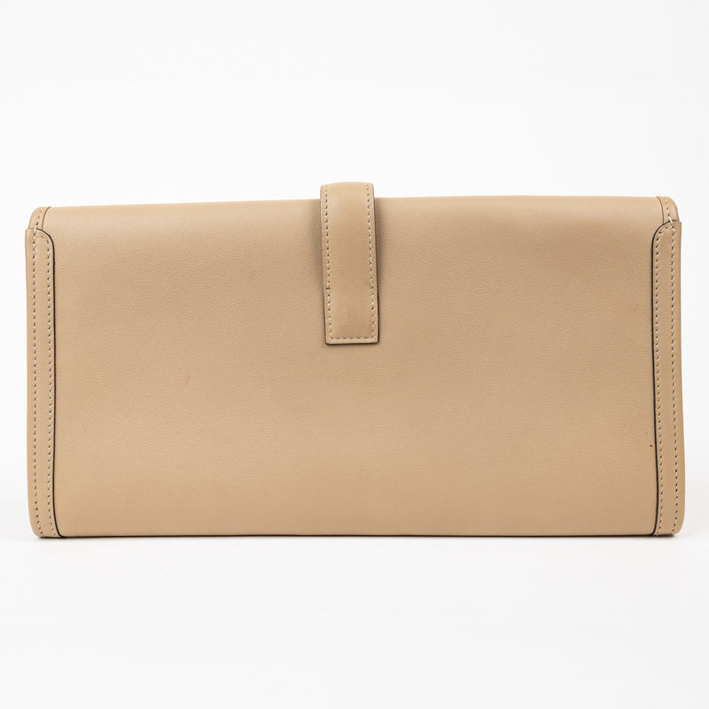 Hermès Jige Clutch Bag in Beige Leather