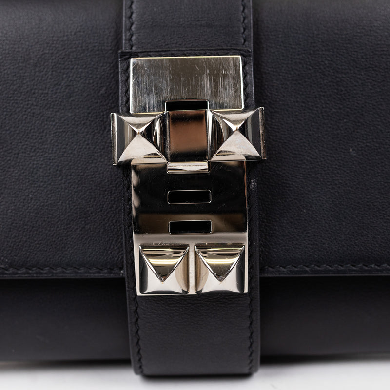 Hermès Médor 23 Clutch in Black Leather with Palladium Hardware