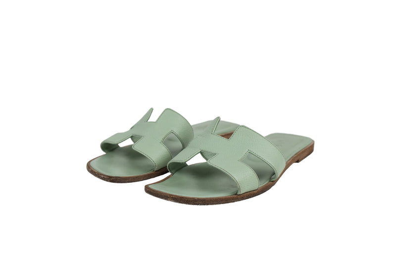 Hermes Mint Green Epsom Leather Oran Sandals Size 37 – On Que Style