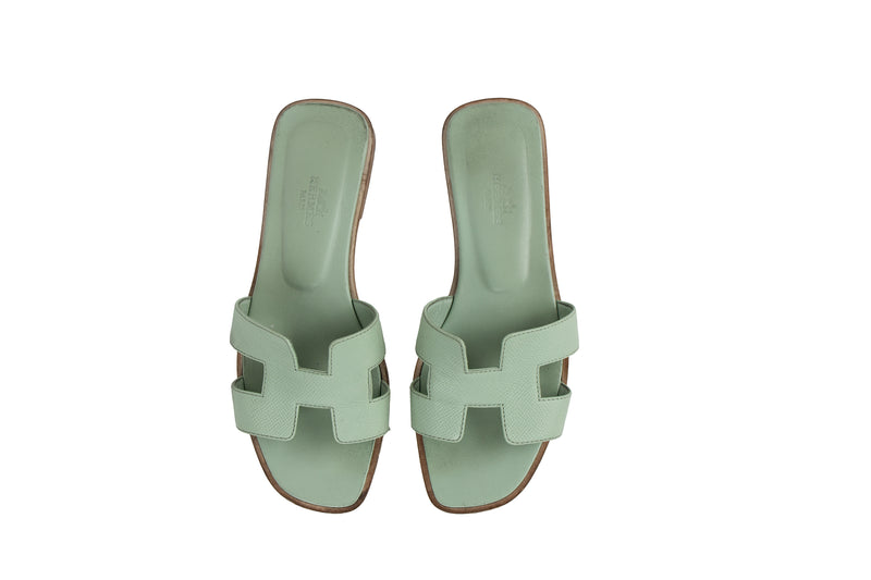 Hermes Mint Green Epsom Leather Oran Sandals Size 37 – On Que Style