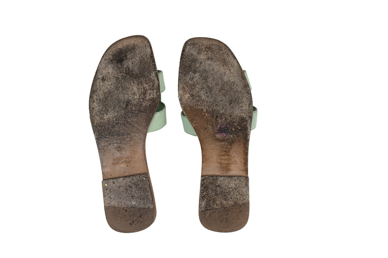 Hermes Mint Green Epsom Leather Oran Sandals Size 37 – On Que Style