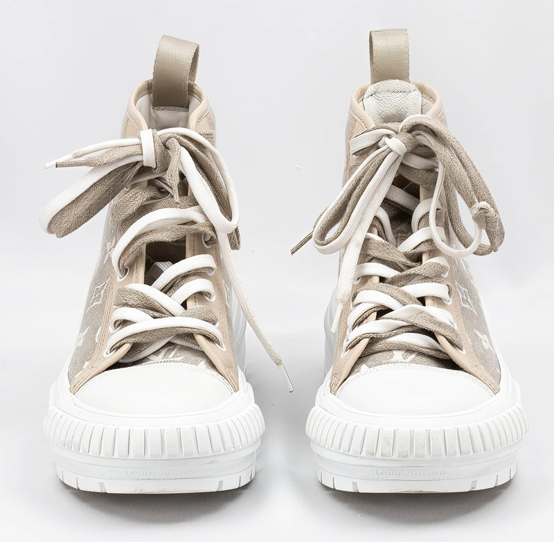 Louis Vuitton Beige & White Canvas Squad Trainer Sneakers Size 38