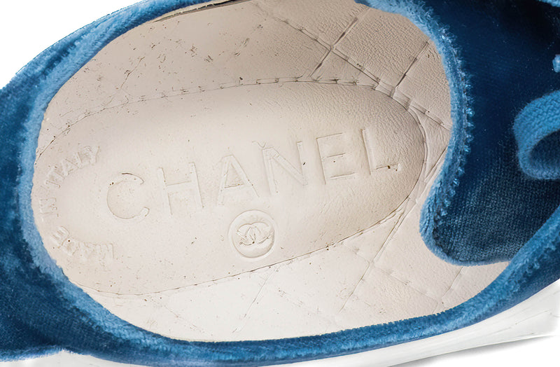 Chanel Blue/White Rubber and Velvet CC Trainer Low Top Sneakers Size 40