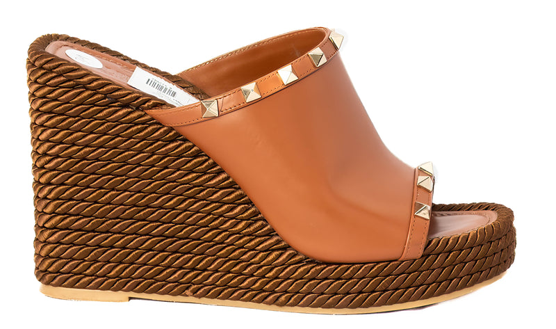 Valentino Brown Leather Rockstud Torchon Leather Wedge Espadrille Sandals Wedges Size 39