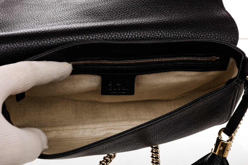 Gucci Black Pebbled Leather Medium Soho Flap Crossbody Bag