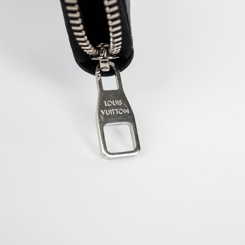 Louis Vuitton Black Gray Damier Graphite Zippy Wallet