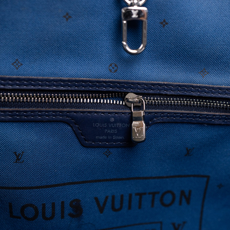 Louis Vuitton Blue White Monogram Giant Escale MM Tote Bag