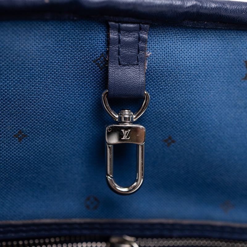 Louis Vuitton Blue White Monogram Giant Escale MM Tote Bag