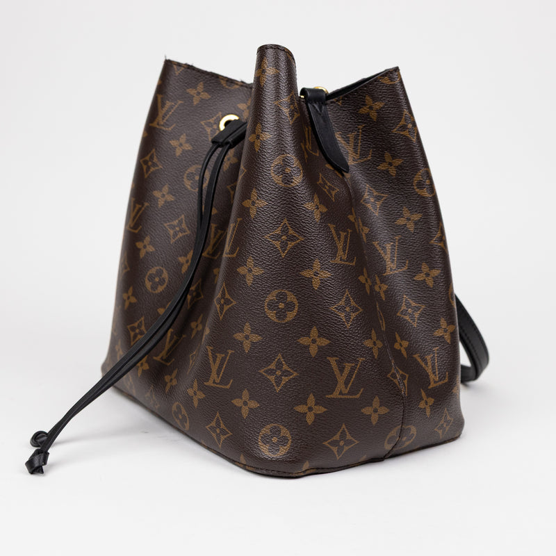 Louis Vuitton NeoNoé MM Monogram Canvas Bag with Black Trim