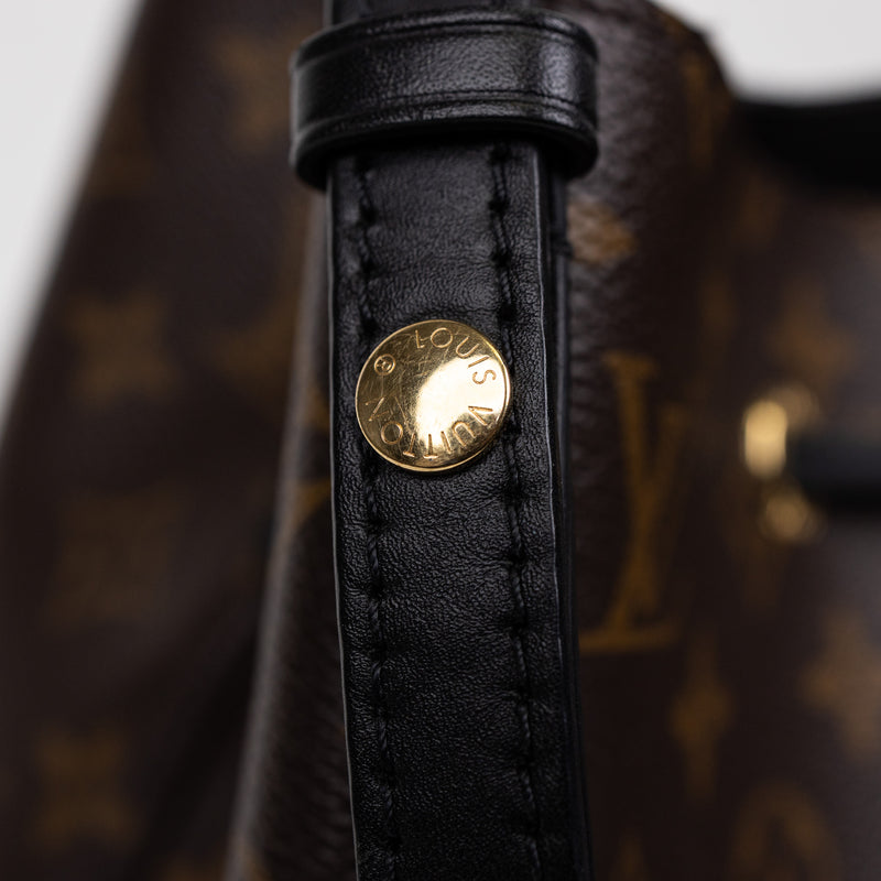 Louis Vuitton NeoNoé MM Monogram Canvas Bag with Black Trim