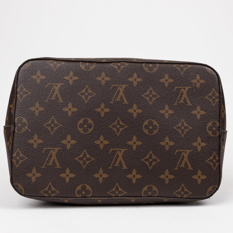 Louis Vuitton NeoNoé MM Monogram Canvas Bag with Black Trim
