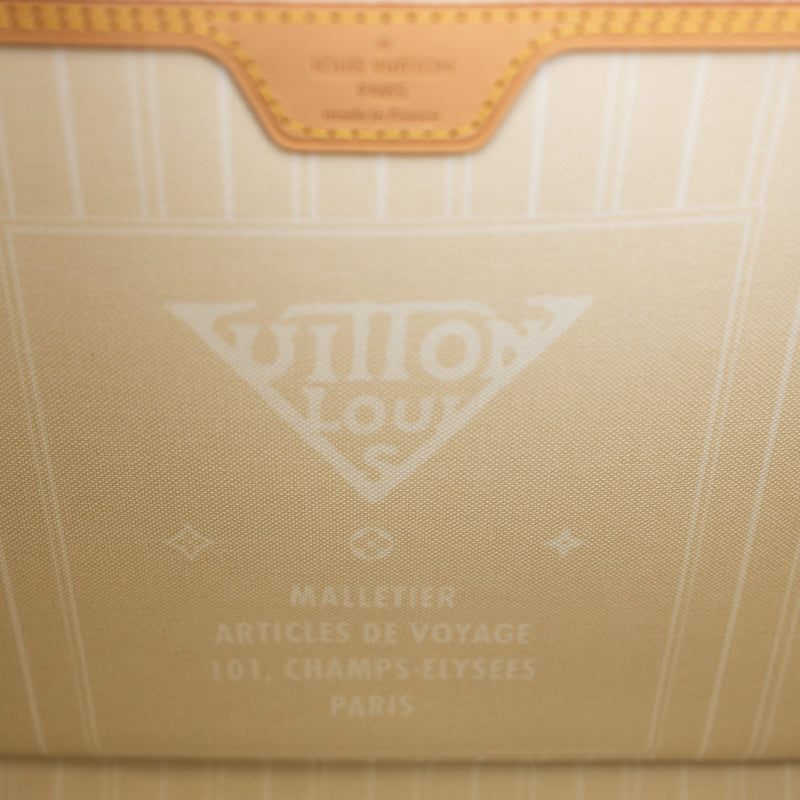 Louis Vuitton Neverfull MM Pool Collection – Blue/White Gradient Giant Monogram