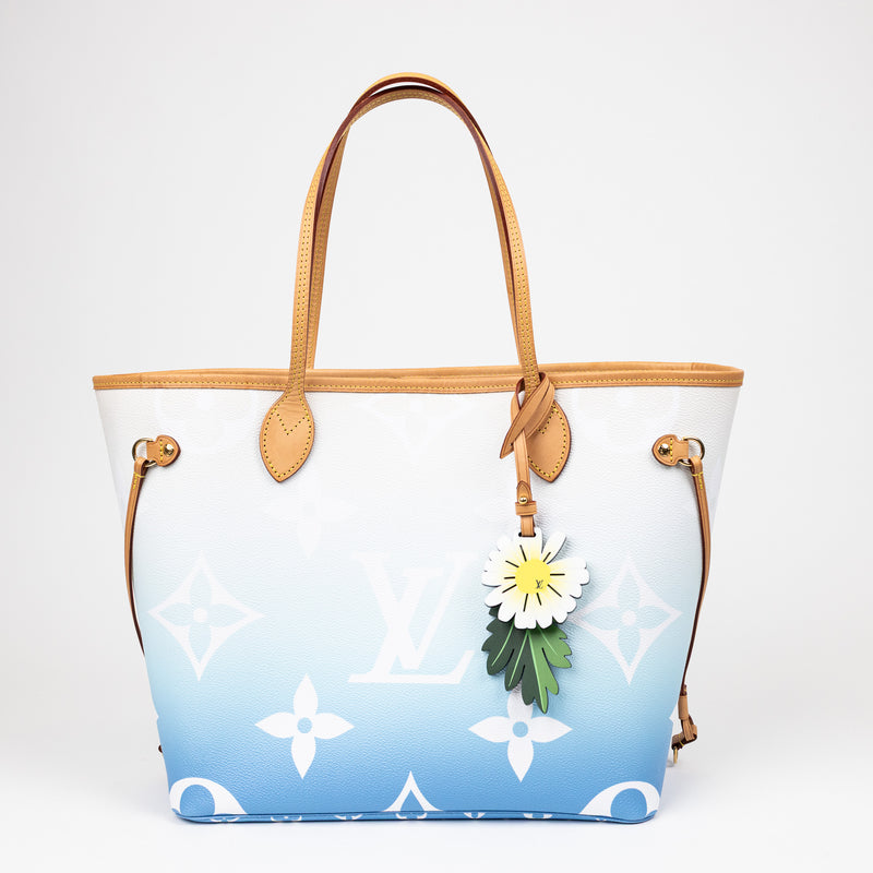 Louis Vuitton Neverfull MM Pool Collection – Blue/White Gradient Giant Monogram