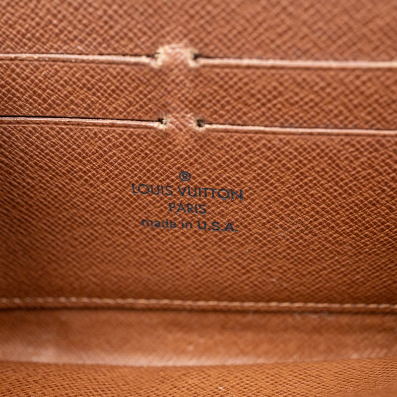 Louis Vuitton Brown Monogram Zippy Wallet