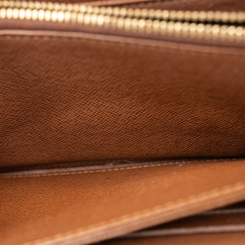 Louis Vuitton Brown Monogram Zippy Wallet