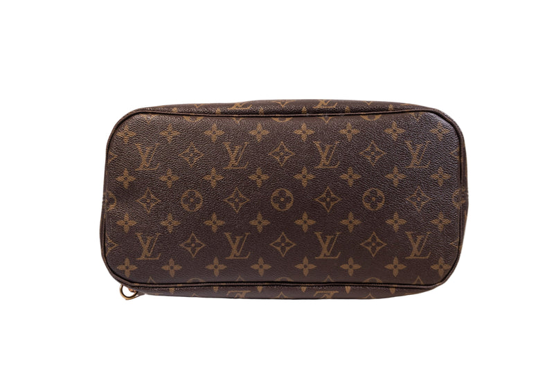 Louis Vuitton Brown Monogram Neverfull Tote Bag MM