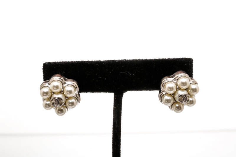 Chanel Cluster Pearl Pierced Silver Flower Earings
