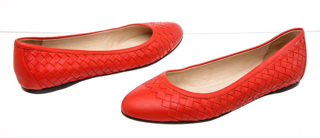 Bottega Veneta Red Leather Flats Size 41 – On Que Style