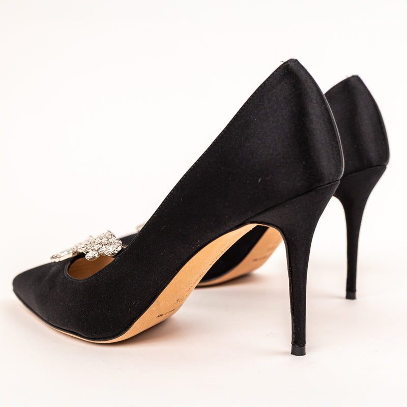 Manolo Blahnik Black Satin Nadira Pumps Size 38.5