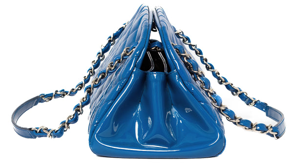 chanel patent leather flap handbag